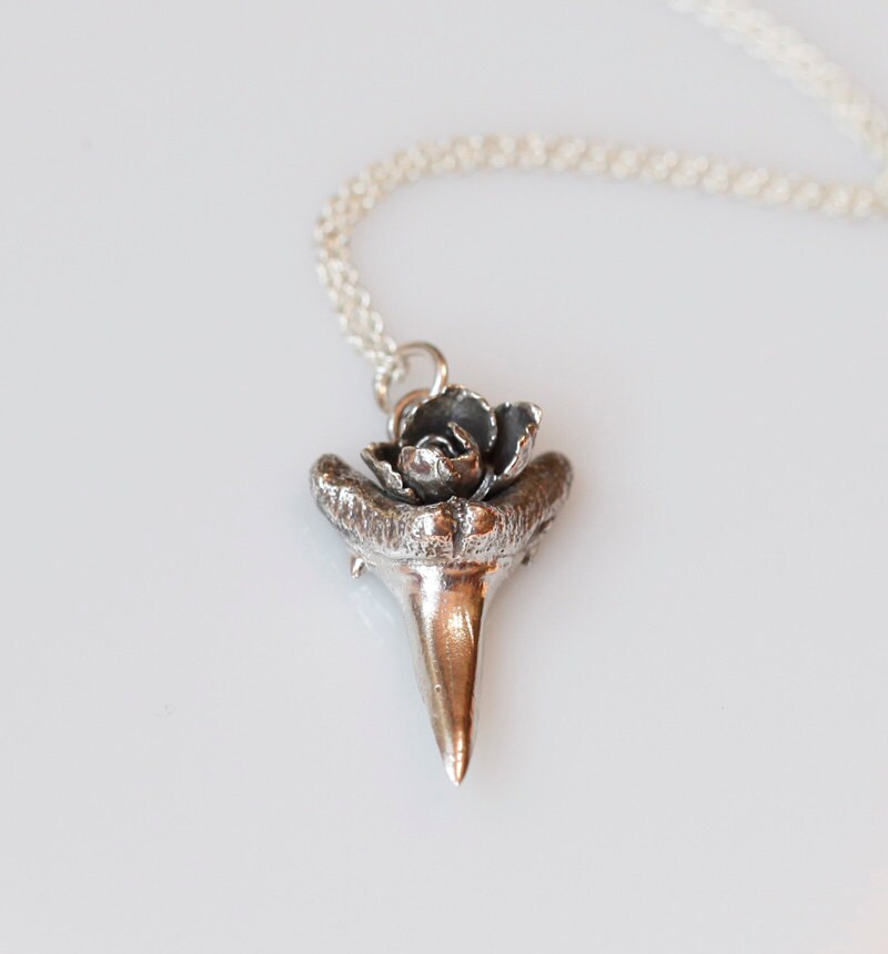 Small silver shark tooth with rose pendant
